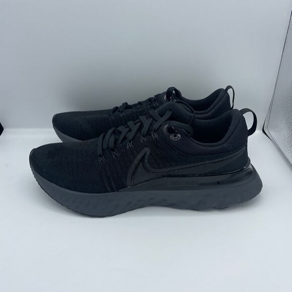 Nike React Inifinity Run Flyknit 2 Men's 8.5,9,10.5,11.5,13 Black CT2357-003 - Picture 3 of 5